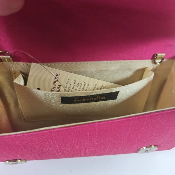 Fabindia Silk Embroidered Clutch Pink Color Including Chain New With Tags - Picture 5 of 13